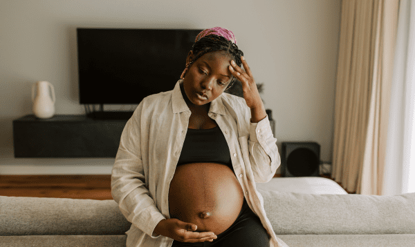 Pregnancy Brain pregnant woman experiencing pregnancy brain, momnesia or brain fog
